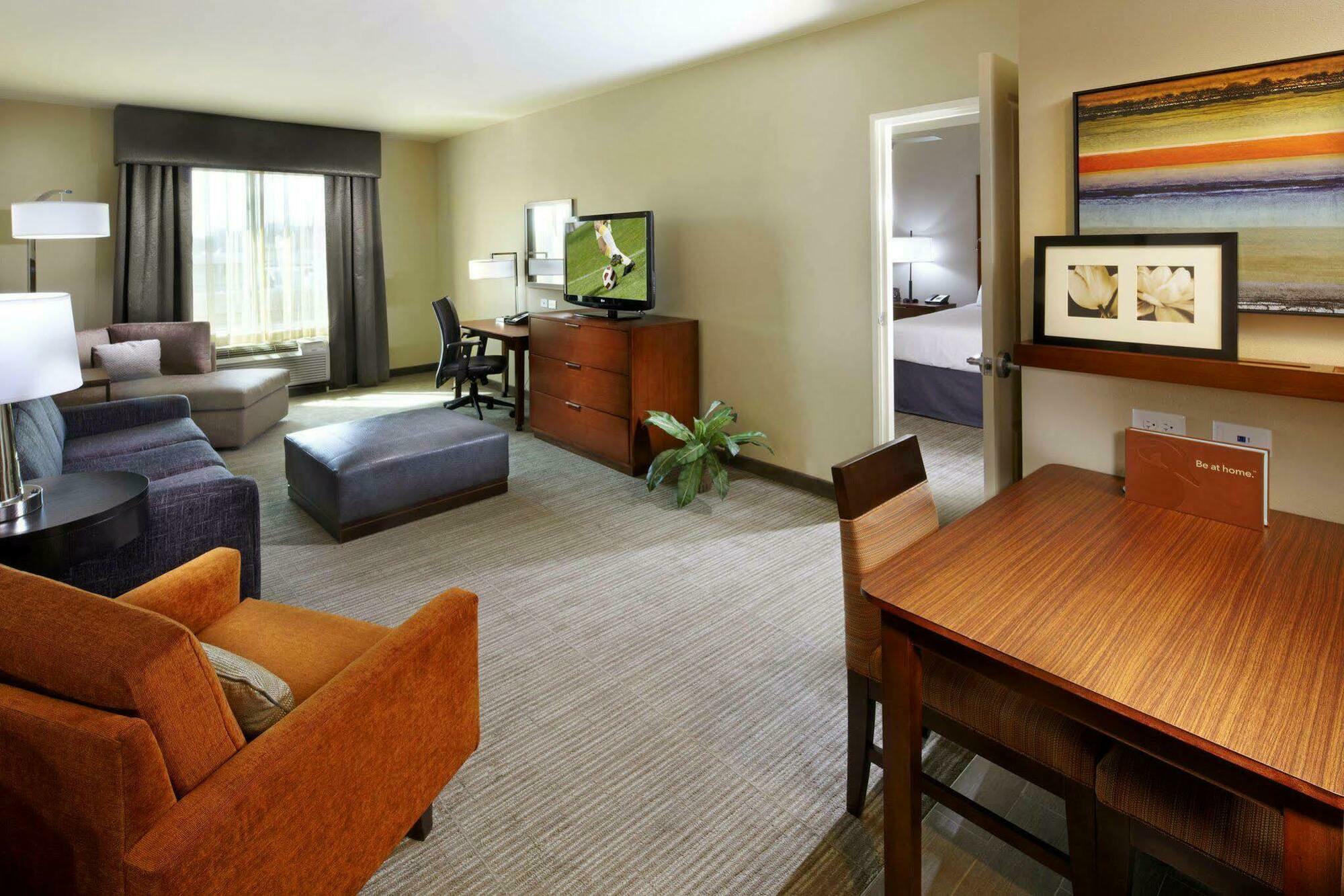 โฮมวู้ด สวีทส์ สปริงฟิลด์ Hotel ภายนอก รูปภาพ